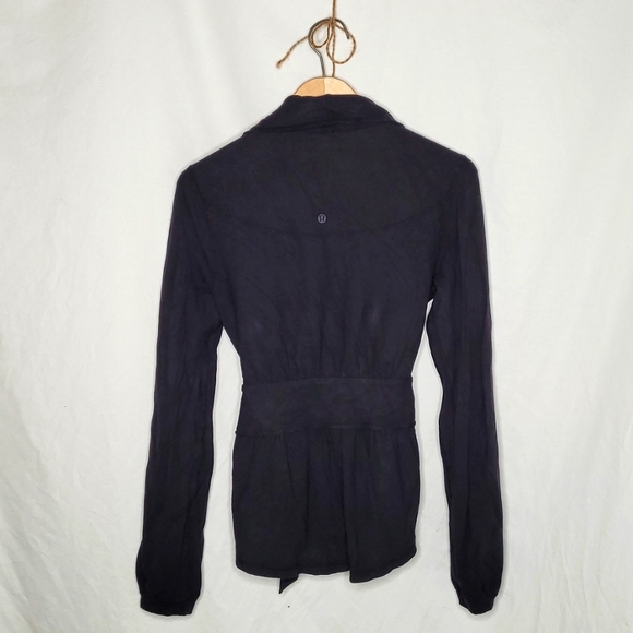 Lululemon Dance Pulse Wrap - Picture 3 of 4